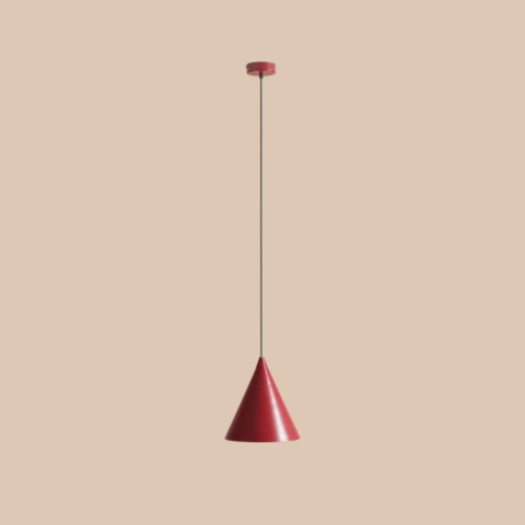 Lampa wisząca w kształcie stożka FORM RED WINE Lampa wisząca w kształcie stożka FORM RED WINE