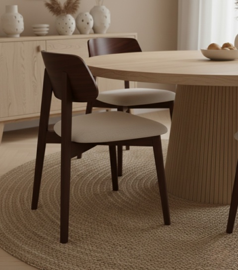 Krzesło DARO z drewna bukowego tapicerowane czarne