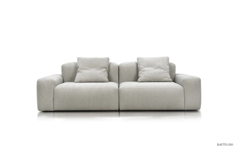 BABBLE SOFA